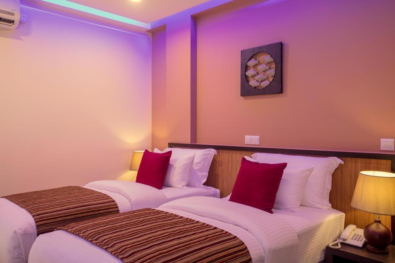 Eleven Trees Maldives Hotell Hulhumalé Eksteriør bilde